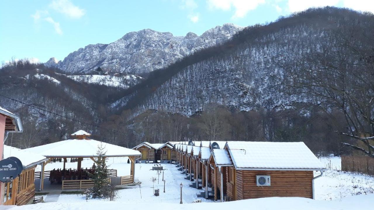 Hotel Juzni Vetar Trnski Odorovci Exterior foto