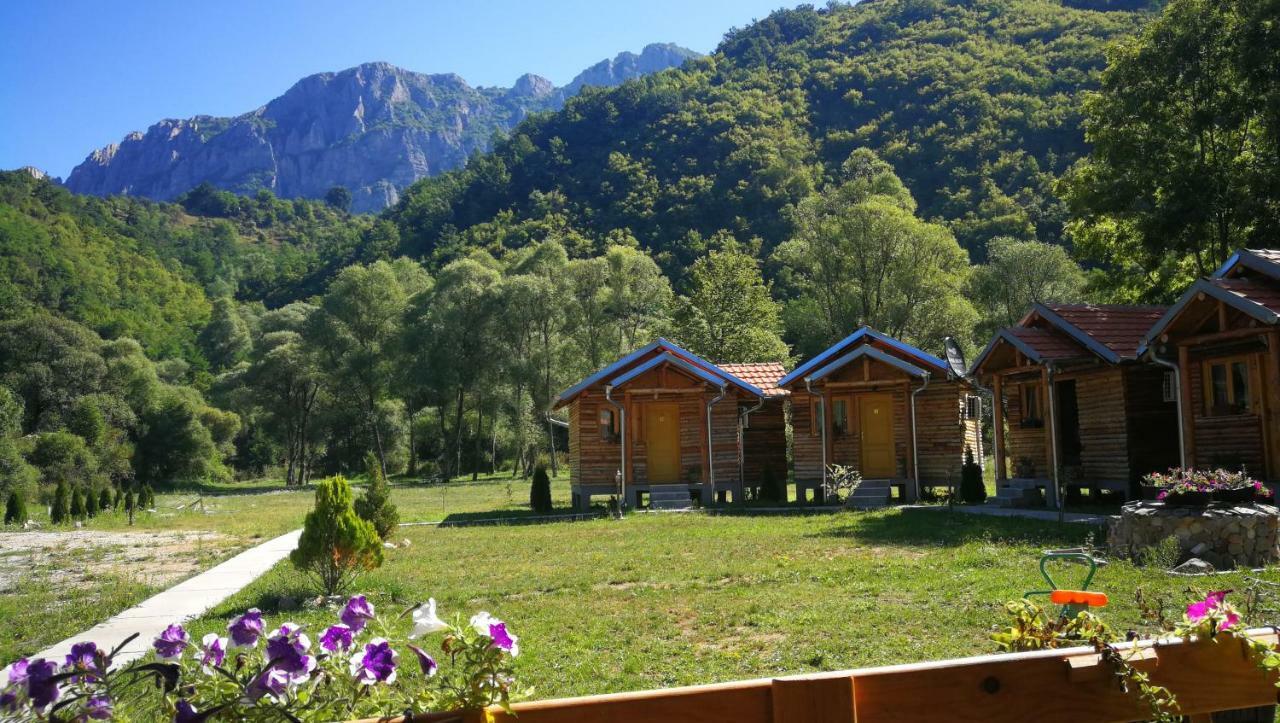 Hotel Juzni Vetar Trnski Odorovci Exterior foto